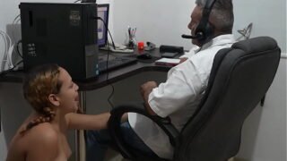 Hot babe interrupt her stepfather in his office to fuck